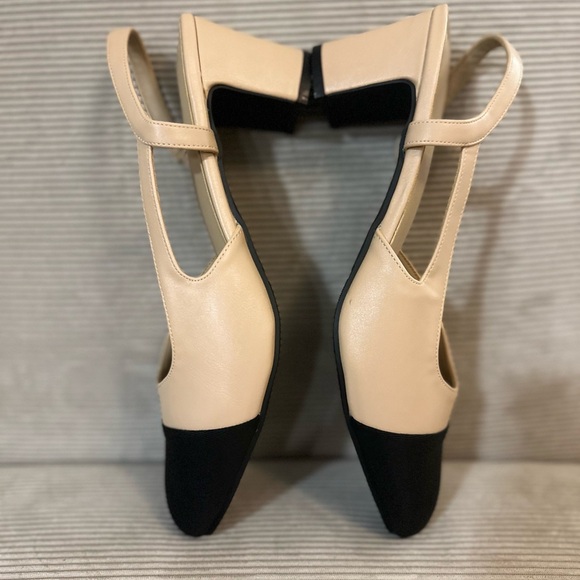 NEW Elegant Cream and Black Slingback Heels - size 12 (EU 44) - Picture 4 of 8